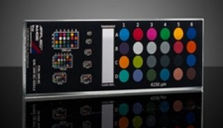 NIST 可追踪彩色透射校准载玻片